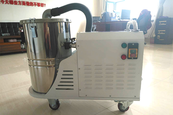 移动式工业吸尘器