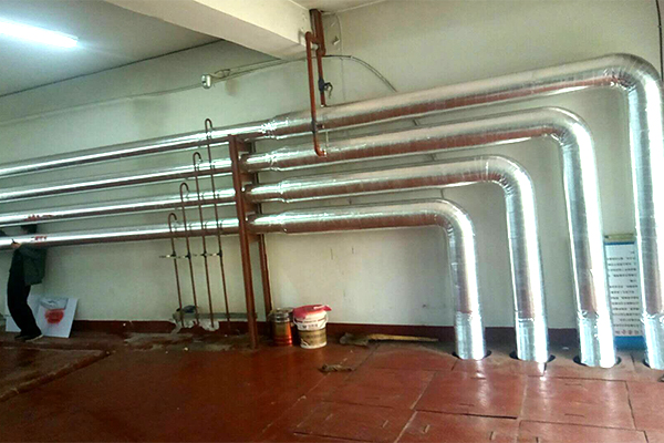 暖气管道保温施工